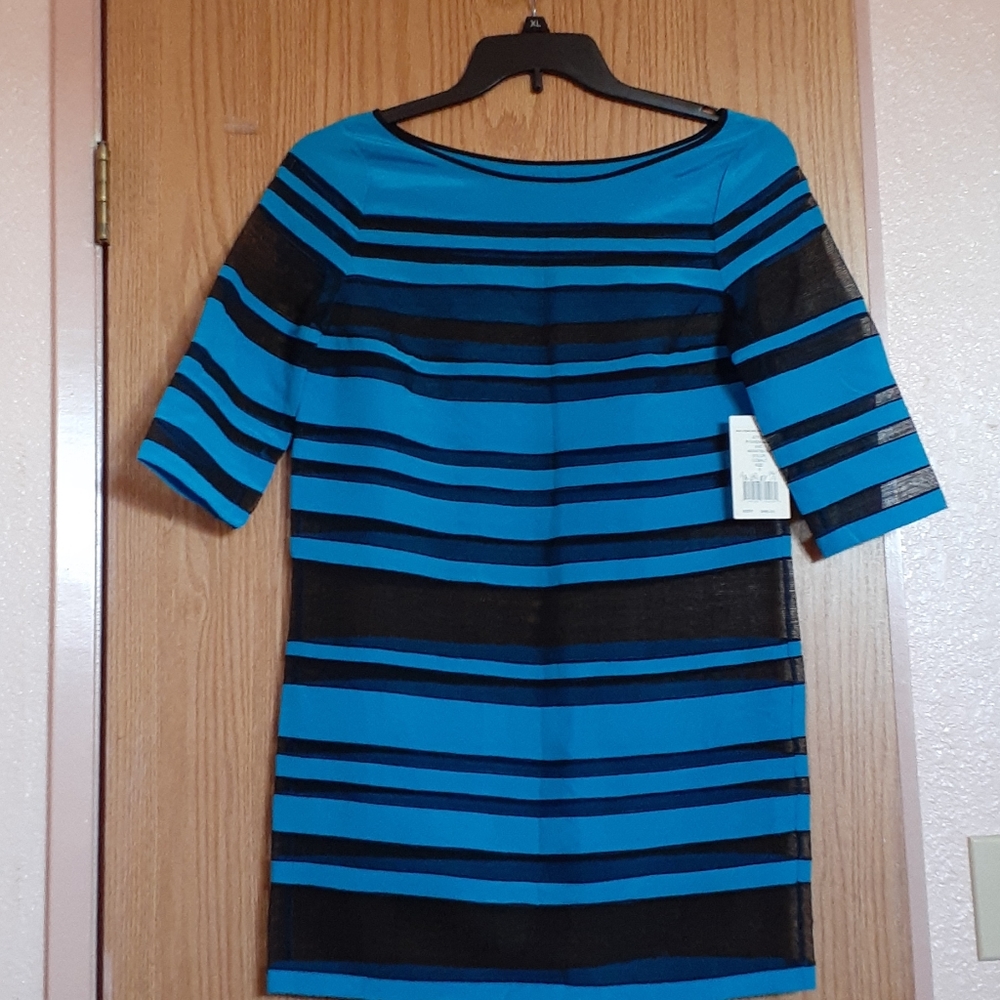 NWT 3/4 Sleeve Tunic